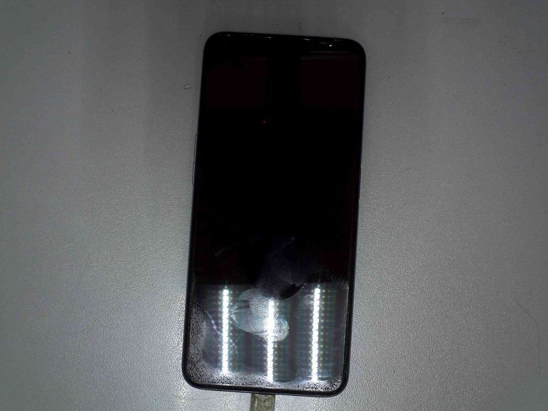 Оголошення Realme 6 rmx2001 4/64gb Б/У