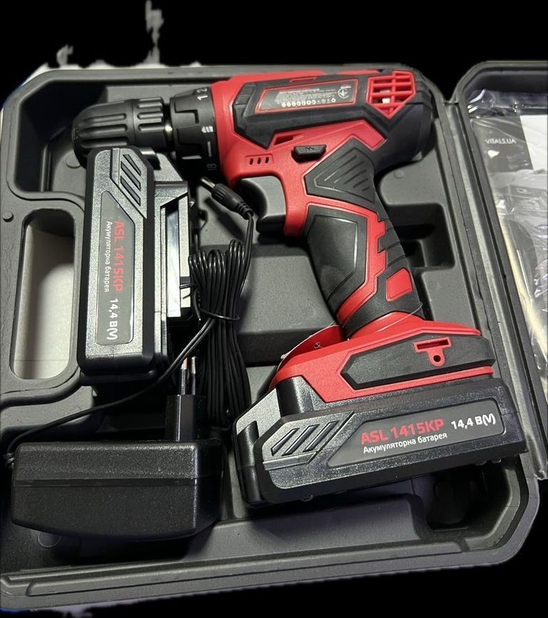 Дешево Vitals au 14/2kp з ломбарду