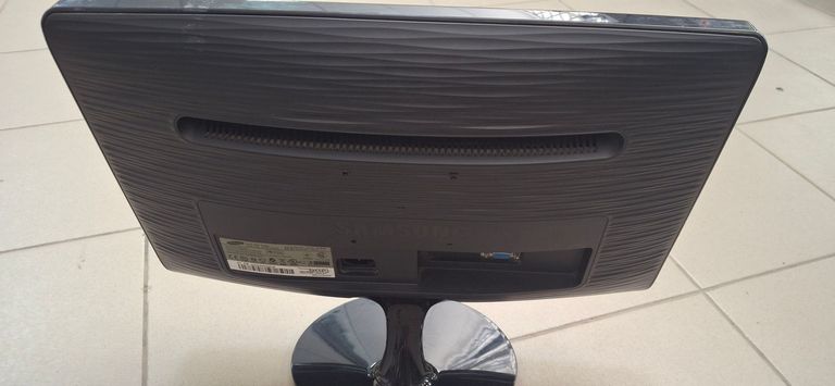 Оголошення Samsung b1930n Б/У