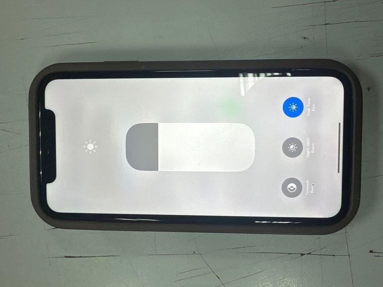 Розпродаж Apple iphone 11 64gb, продавець Техноскарб