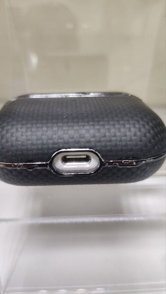 Apple airpods pro 2nd generation with magsafe charging case usb-c Код:01-200928405. Изображение 5