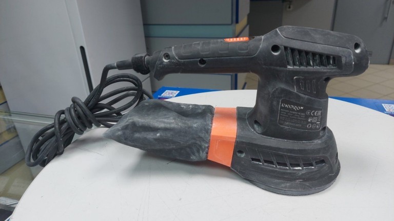 Дешево Dnipro-M pe-50s з ломбарду