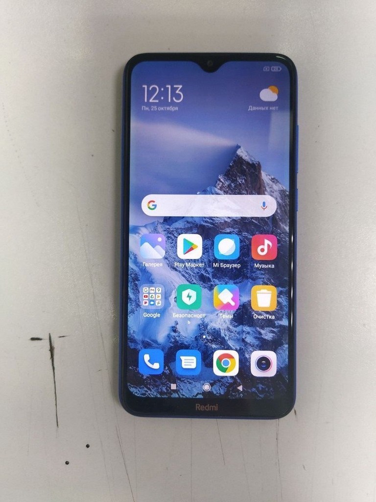 Купити Xiaomi Redmi 8A 2/32GB Black Б/У