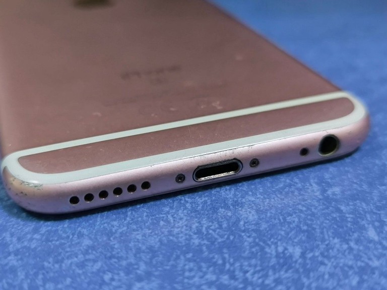 Дешиво Apple iphone 6s 32gb с ломбарда