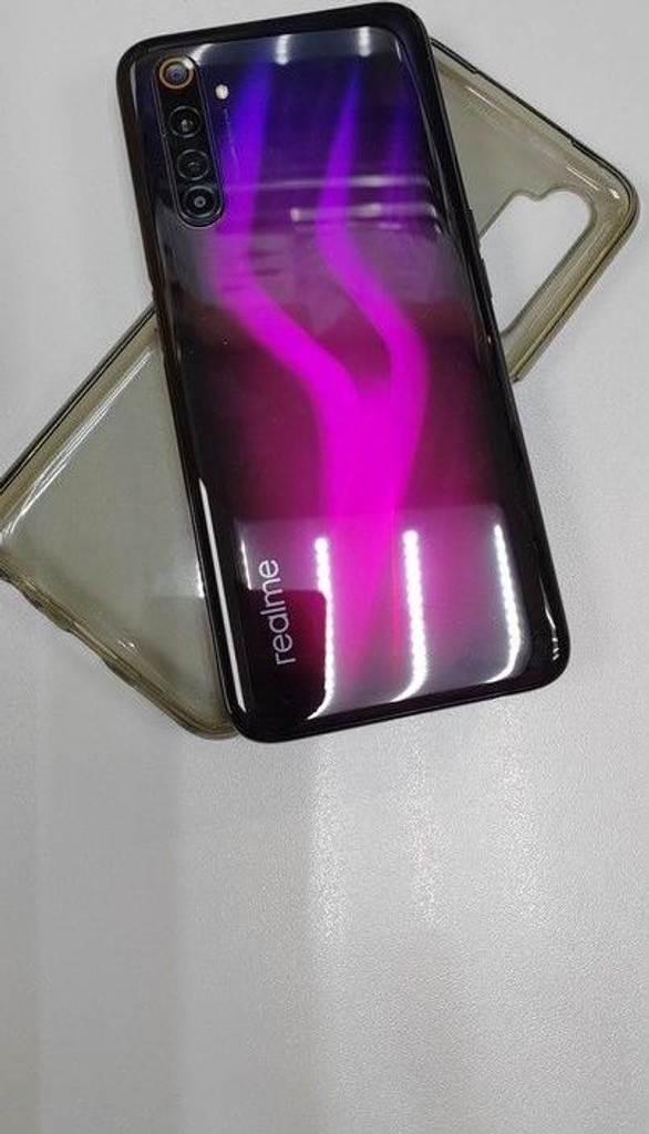 Дешево realme 6 Pro 8/128GB Red з ломбарду