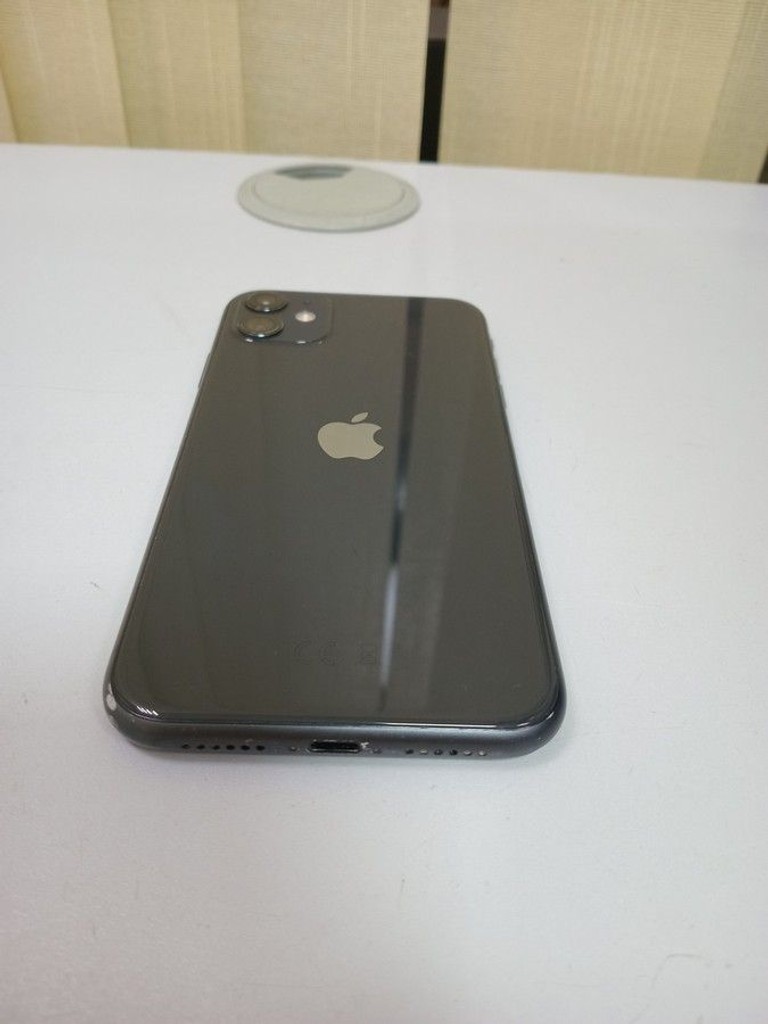 Розпродаж Apple iphone 11 64gb, продавець Техноскарб