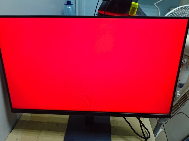 Дешево Samsung LS24D300GAIXCI з ломбарду