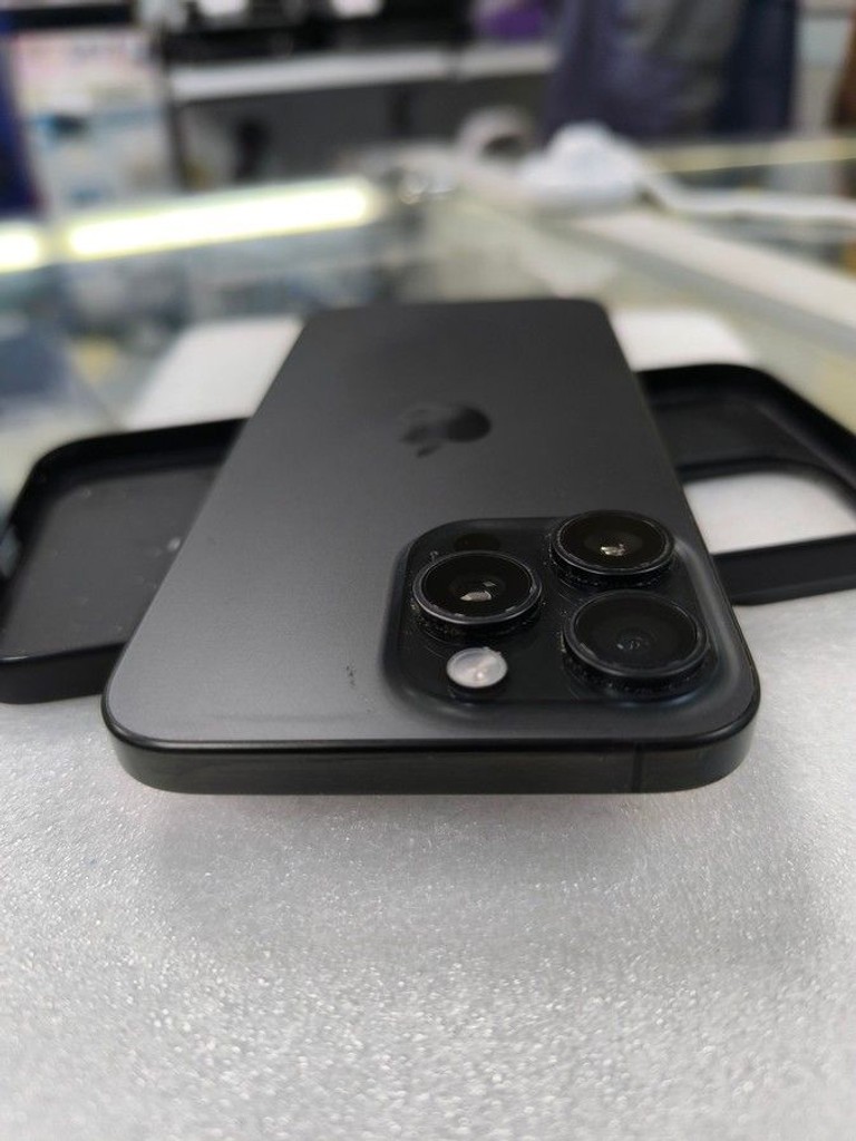 Apple iphone 15 pro max 256gb Код:01-200955722. Зображення 5
