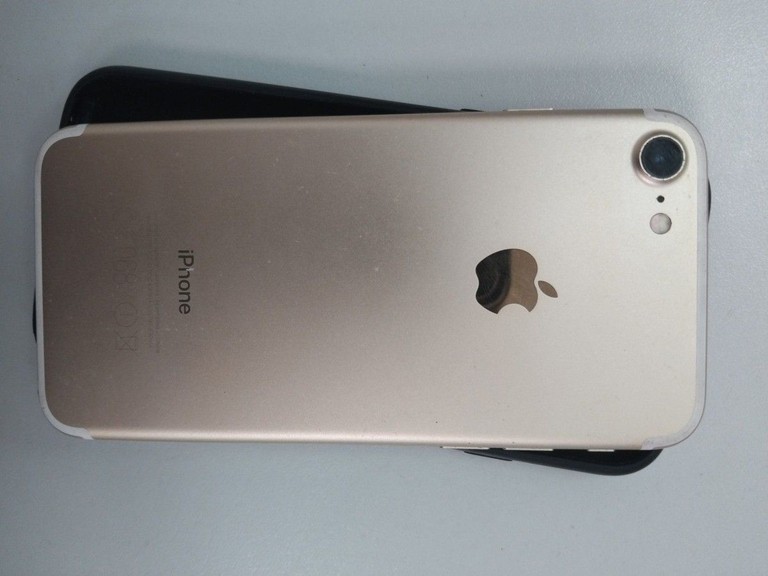 Дешево Apple iphone 7 128gb з ломбарду