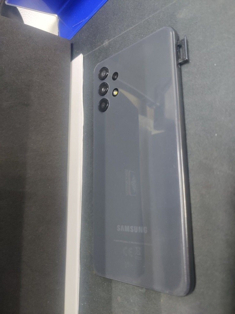 Оголошення Samsung a325f galaxy a32 4/128gb Б/У