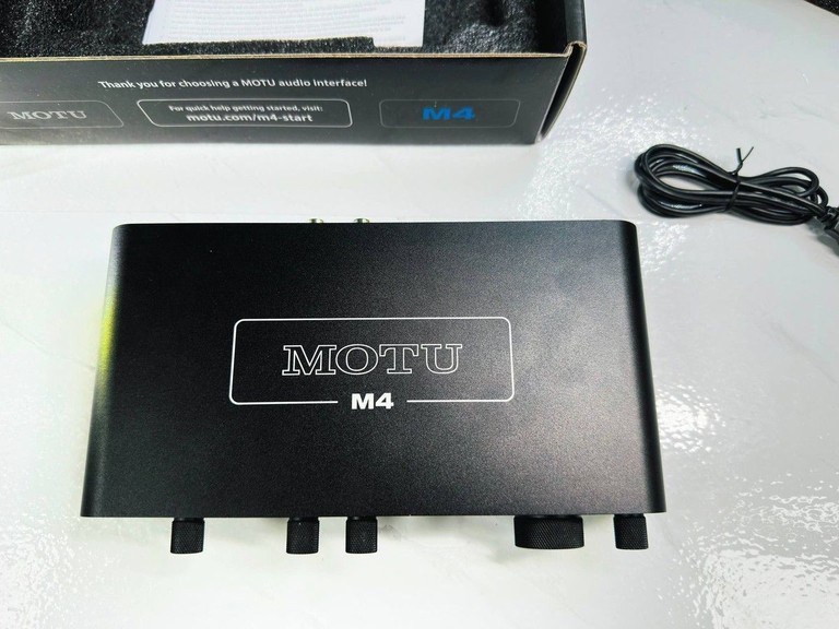 Дешиво Motu M4 с ломбарда