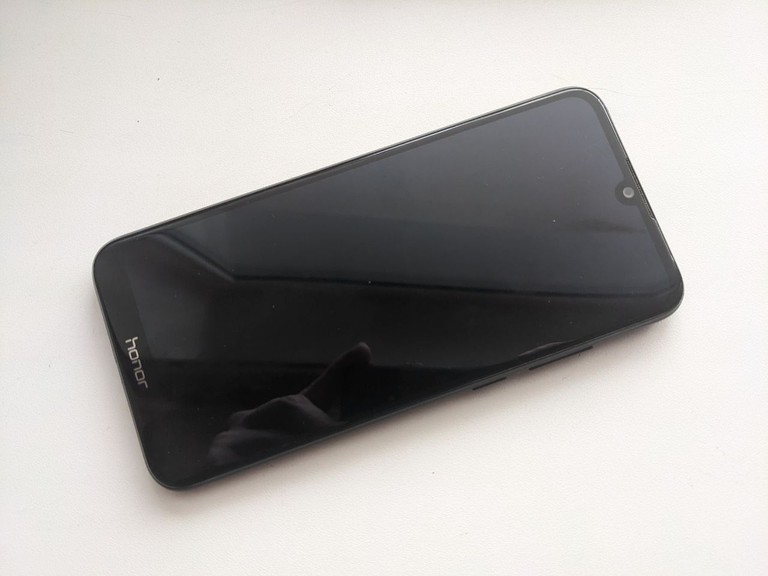 Купить Honor 8A 3/64GB Black Б/У