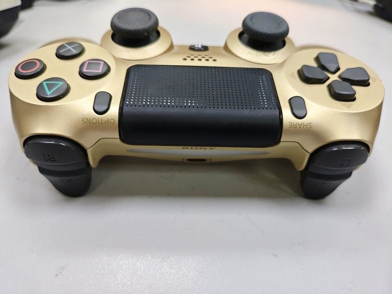Дешиво Sony dualshock 4 v2 с ломбарда