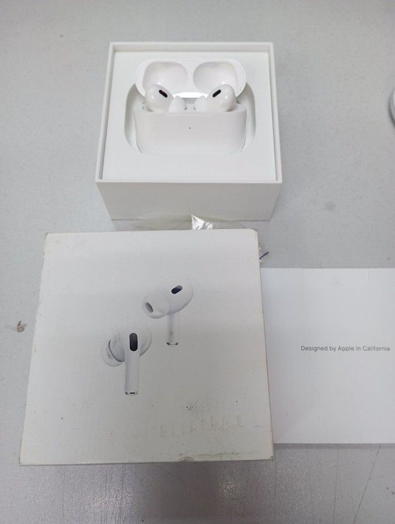 Купить Apple airpods pro 2nd generation Б/У