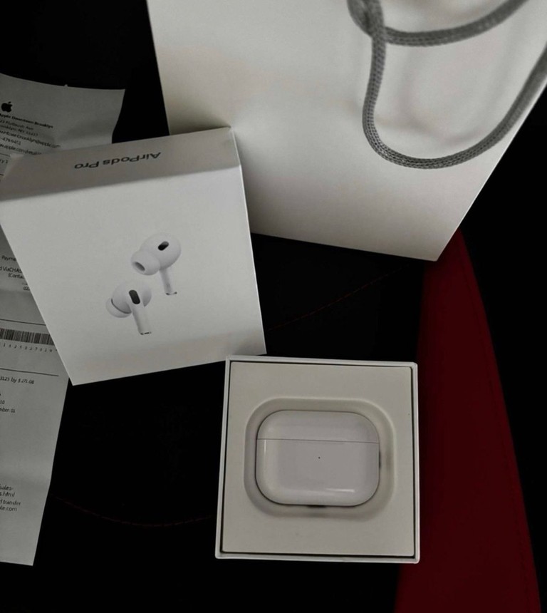 Дешево Apple airpods pro 2 з ломбарду