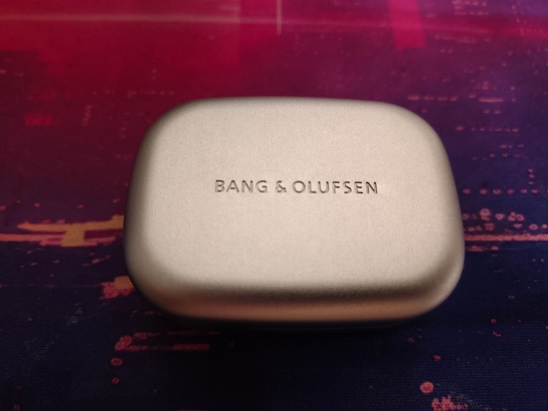 Купити Bang & Olufsen Beoplay Eleven Б/У
