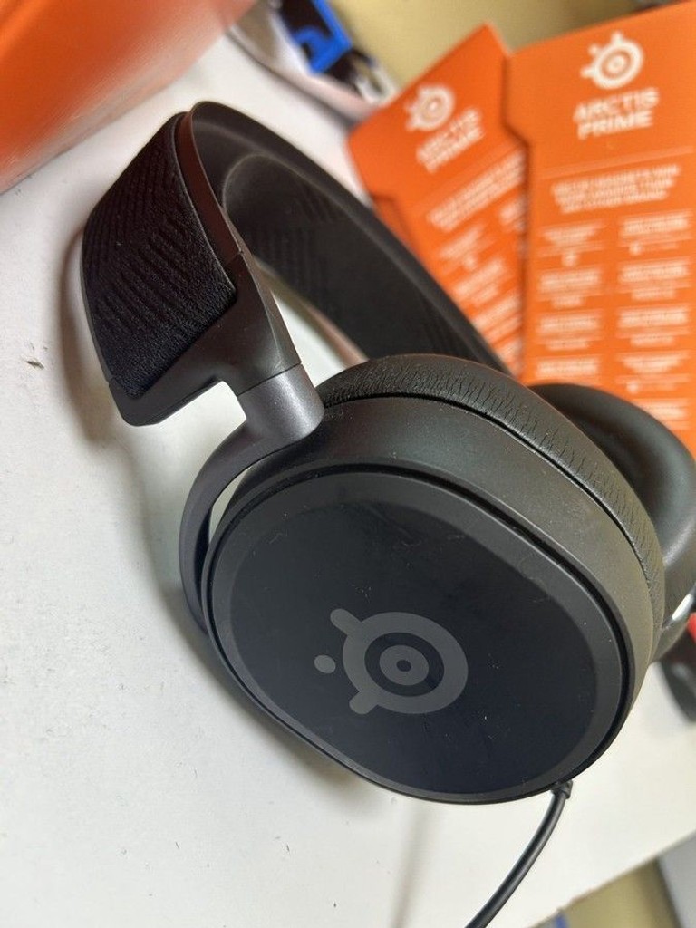 Оголошення Steelseries arctis prime Б/У