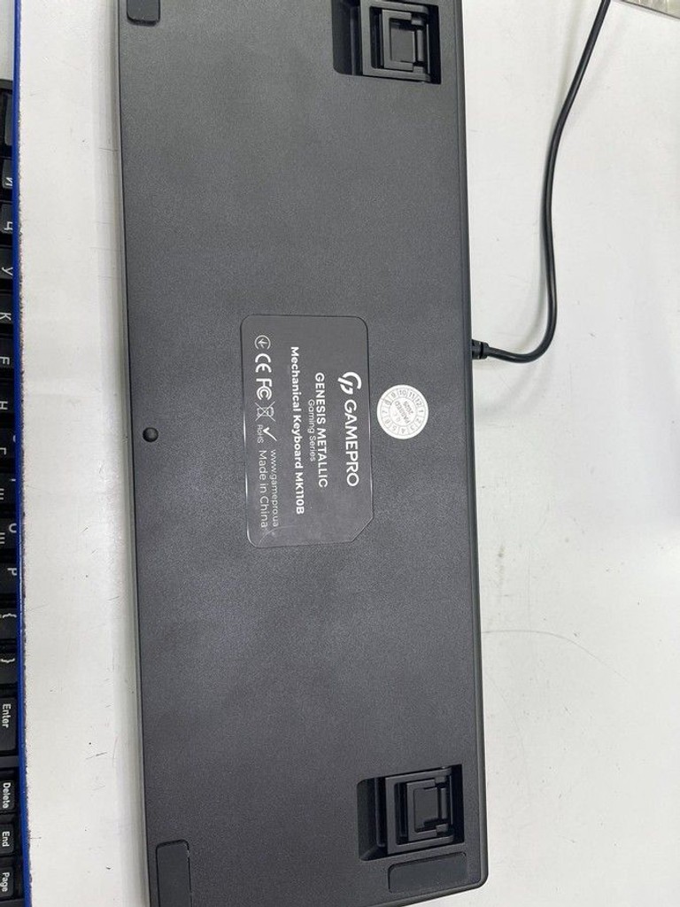 Оголошення Gamepro genesis metallic Б/У