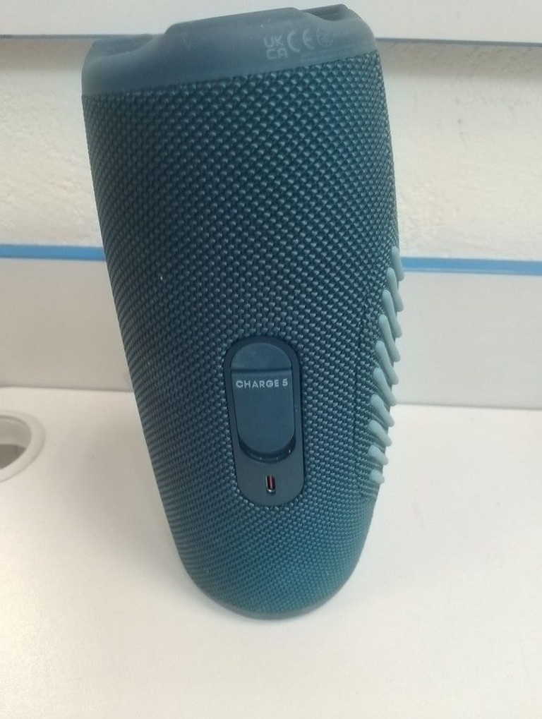 Оголошення Jbl charge 5 Б/У