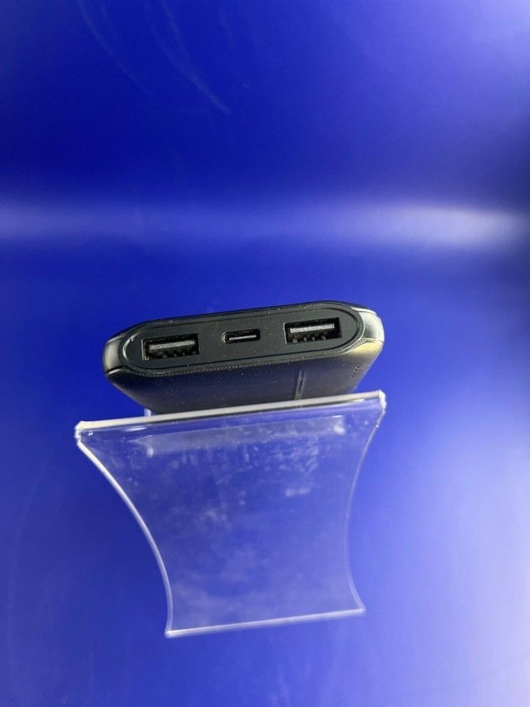 Дешево Rivacase VA2031 10000mAh Black з ломбарду