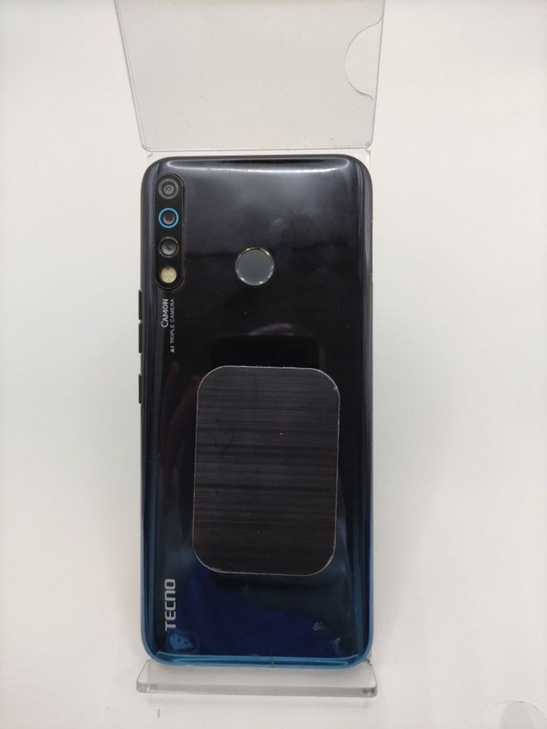 Дешево Tecno camon 12 4/64gb з ломбарду