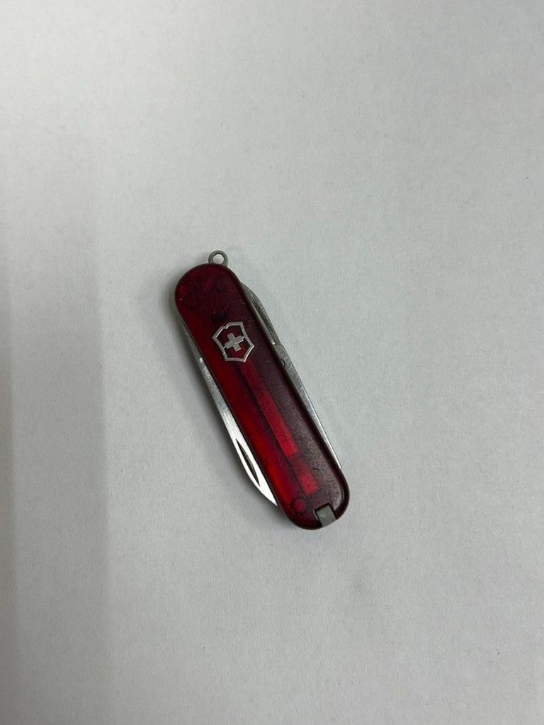 Купити Victorinox Classic Sd Alox Colors 0.6221.223G Б/У