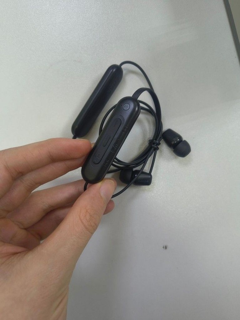 Купить Sony wi-c100 Б/У