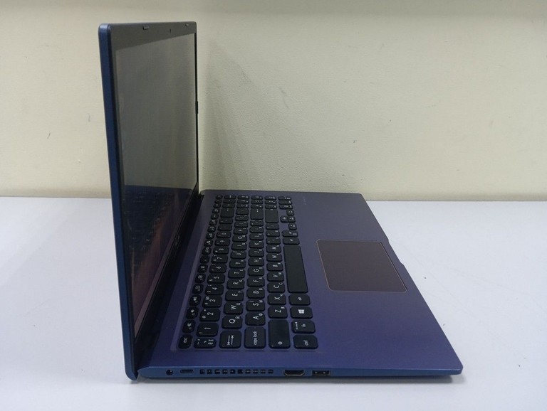Дешево Asus 15/pentium 6805 ddr4/8gb ddr4/hdd *відсутній/ssd 256 gb/*інтегрована з ломбарду