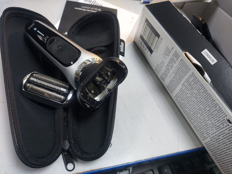 Купить Braun Series 7 71-S1000s Б/У