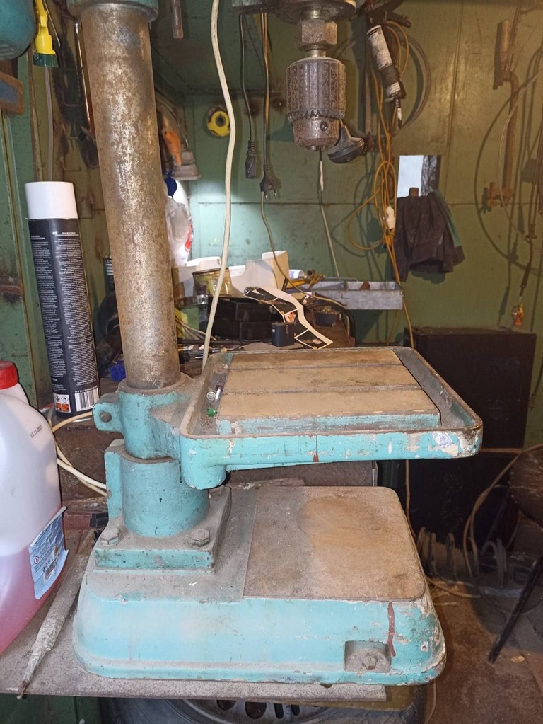 Дешево (Drill Press), модель BDM / LD (патрон 1/2 дюйма / 1/2" capacity) з ломбарду