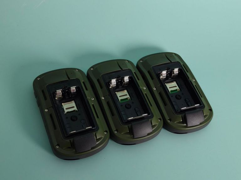 Дешиво НАВІГАТОР GARMIN OREGON 700. Лот 3шт під відновлення, комплект на фото, немає задньої кришки, 1 не включається, 2шт зависають пр с ломбарда