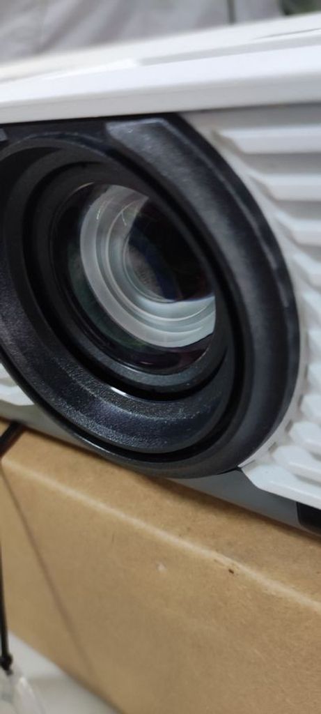 Дешиво Sony VPL-DX240 с ломбарда