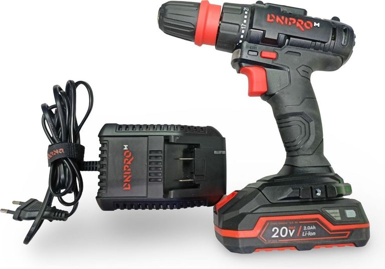 Оголошення Dnipro-M cd-218q 1акб 2ah зп Б/У