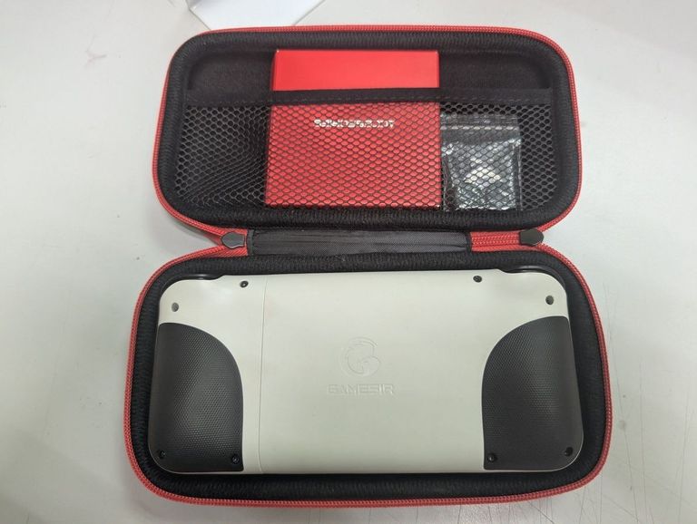 Дешево Gamesir X2 з ломбарду