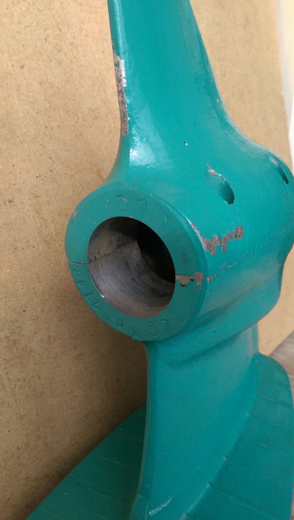 Дешиво Корпус редуктора - Вихор 30-25 с ломбарда