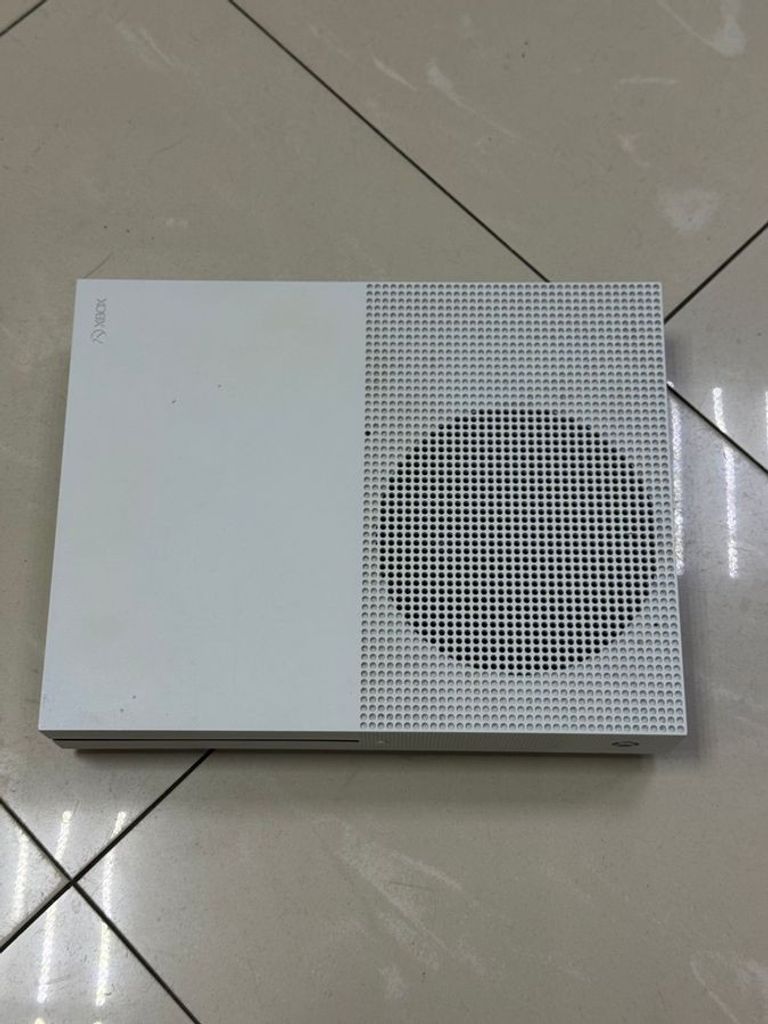 Розпродаж Microsoft Xbox One S 1TB, продавець Техноскарб
