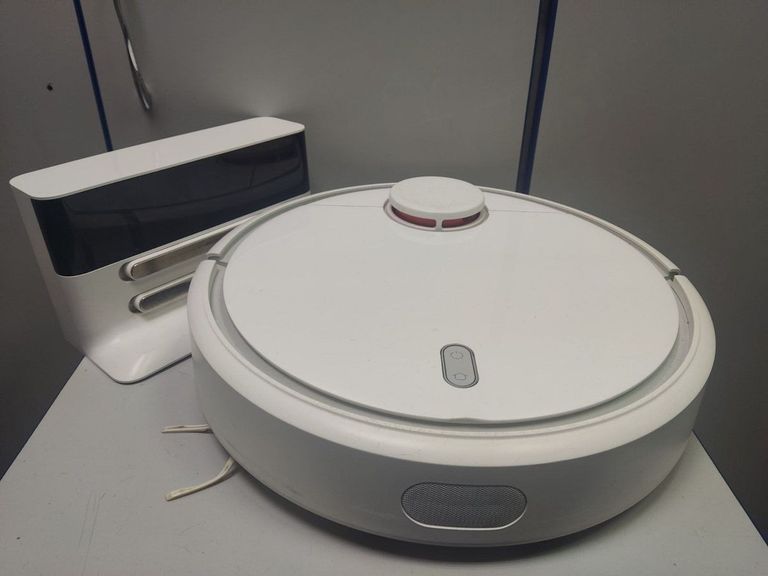 Купить Xiaomi mi robot vacuum cleaner sdjqr02rr Б/У