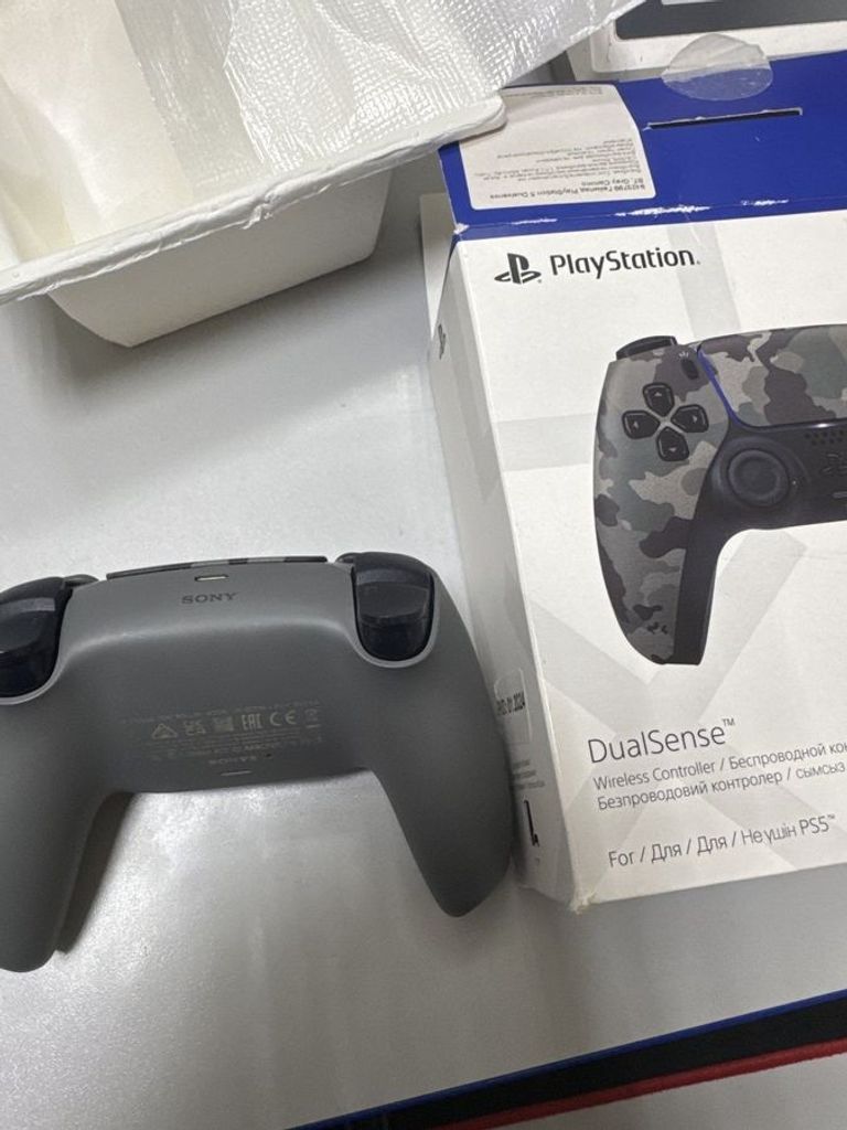 Дешиво Sony DualSense Black с ломбарда