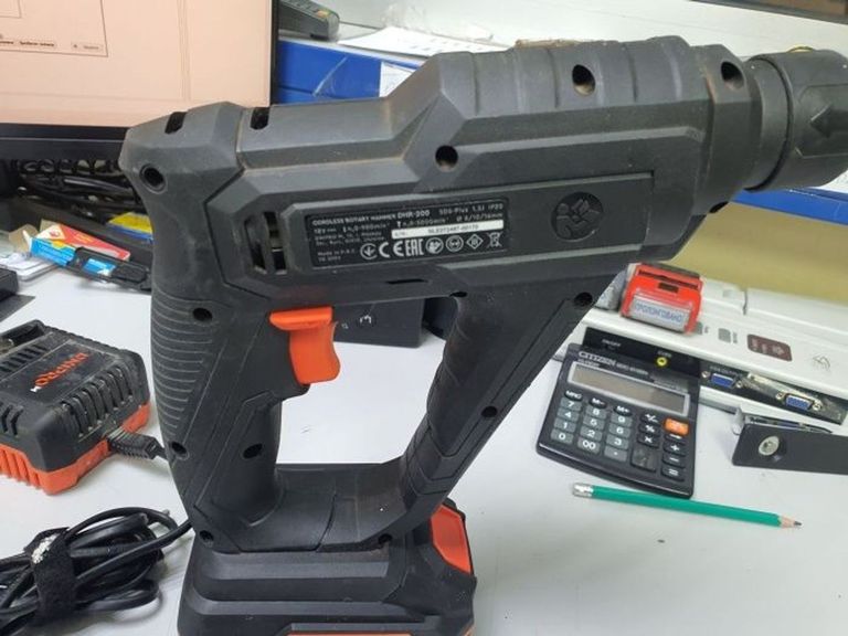 Купити Dnipro-M dhr-200bc bc ultra + 1акб bp-240 4 ah + fc-230 зп Б/У