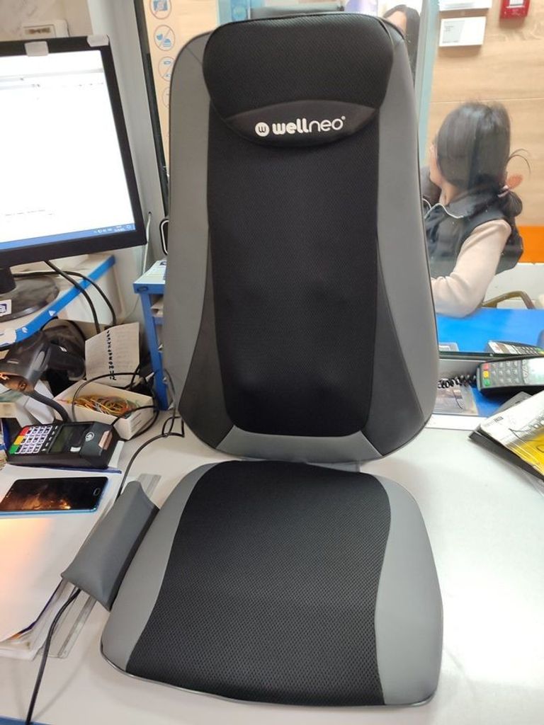 Оголошення Wellneo 3 in 1 total back shiatsu massager Б/У