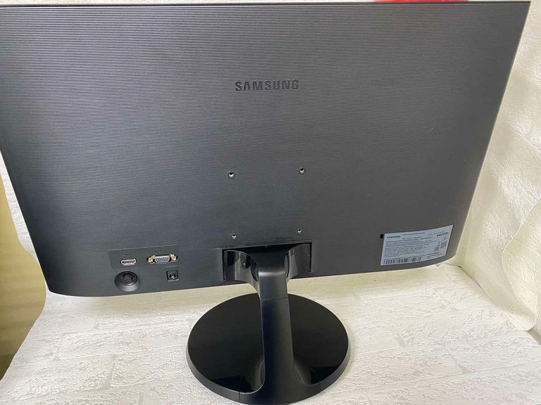 Объявление Samsung S22F350F (LS22F350FHIXCI) Б/У