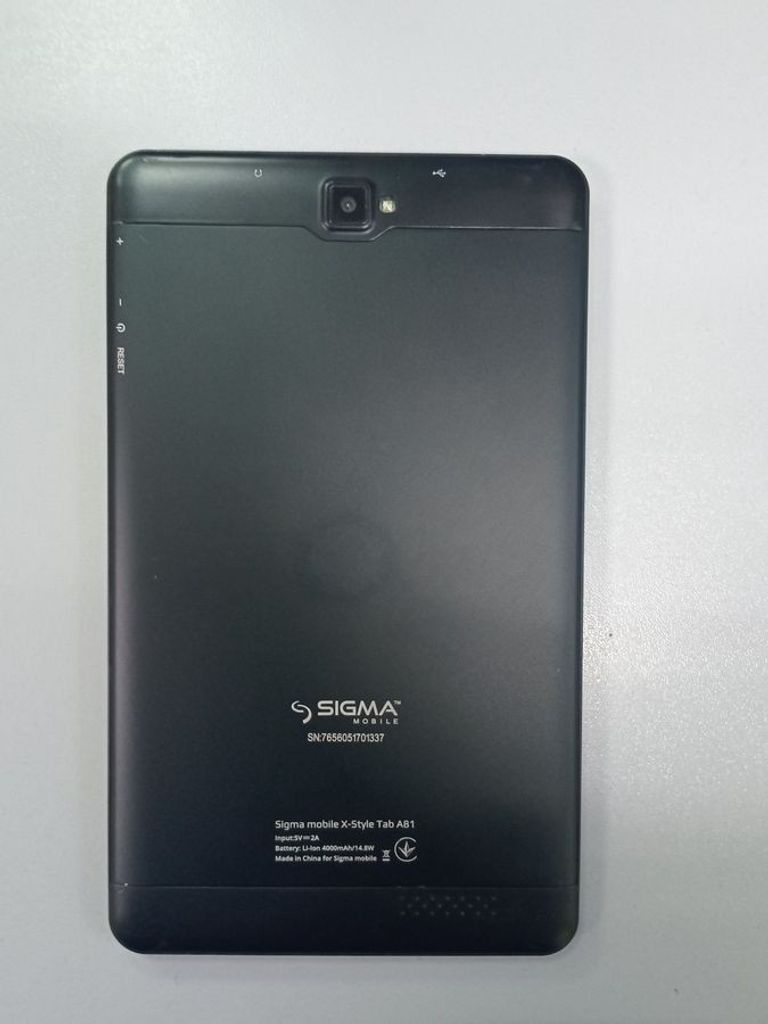 Дешиво Sigma mobile x-style tab a81 16gb 3g с ломбарда