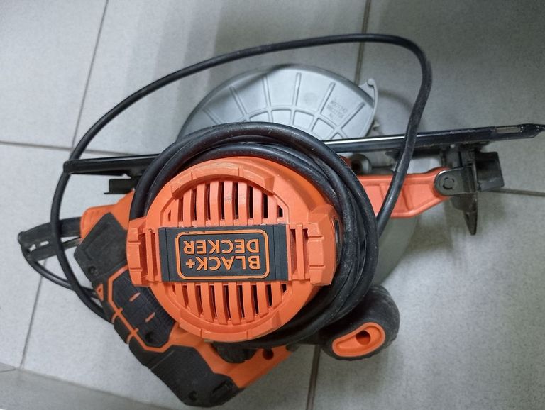 Розпродаж Black Decker cs1550, продавець Техноскарб