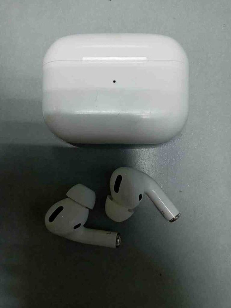 Купить Apple AirPods Pro Б/У