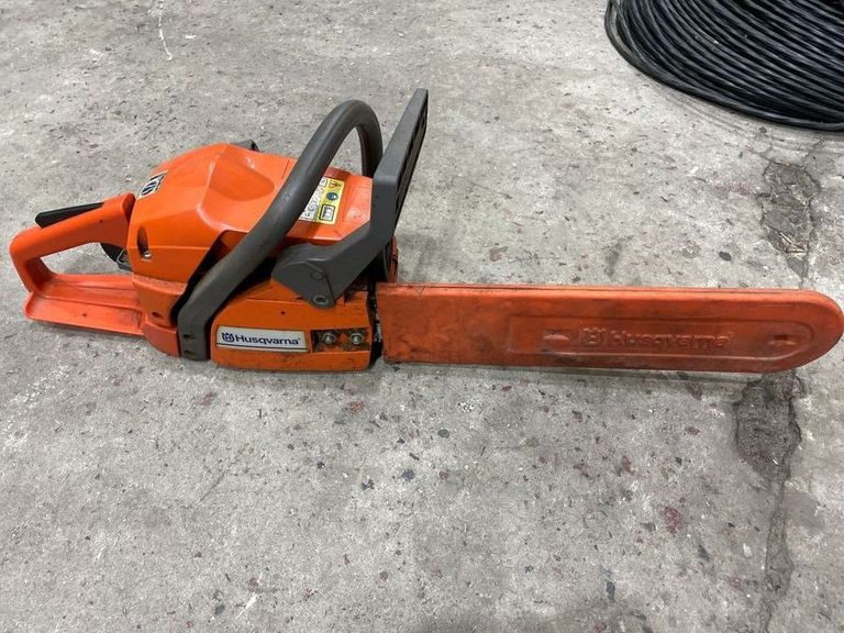 Купити Husqvarna 142e (9528020-40) Б/У