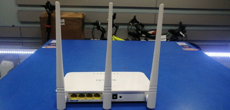 Tenda F3 Код:01-200795106. Изображение 5