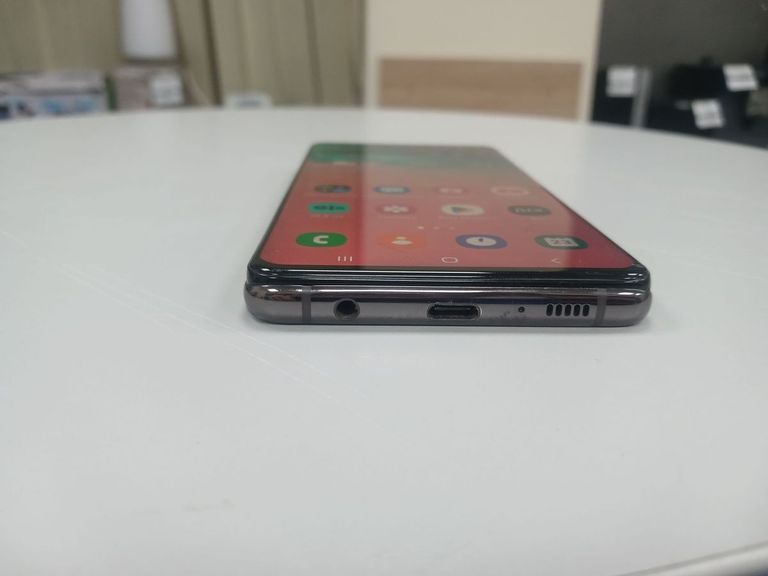 Дешиво Samsung g973w galaxy s10 8/128gb с ломбарда