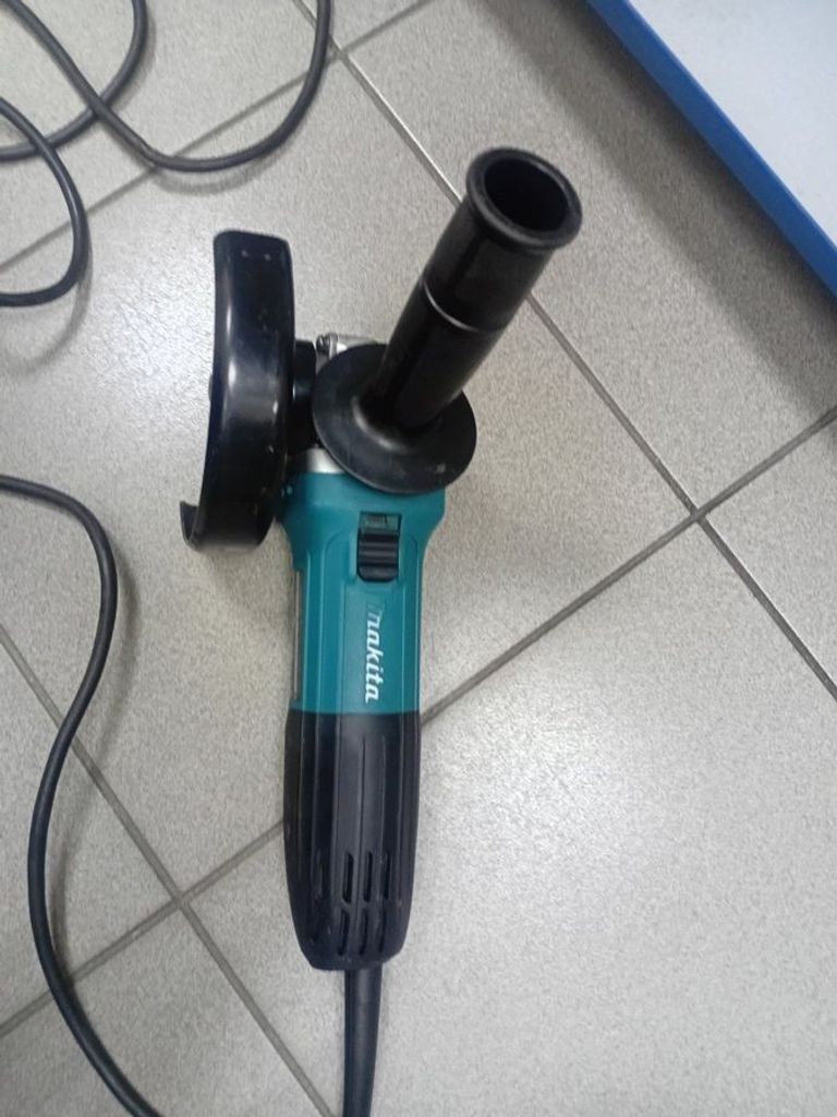 Объявление Makita GA5030R Б/У