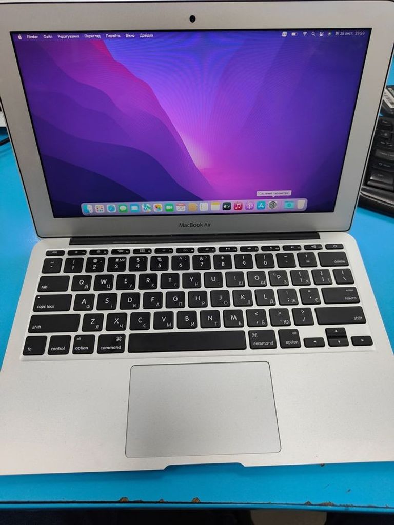 Купить Apple macbook air a1465 / core i5 1,6ghz/ ram4gb/ ssd128gb/ l hd graphics 6000 Б/У