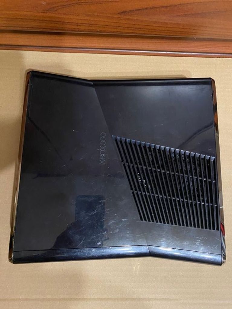 Оголошення Microsoft Xbox 360 Model 1439 . (7700000030115) Б/У